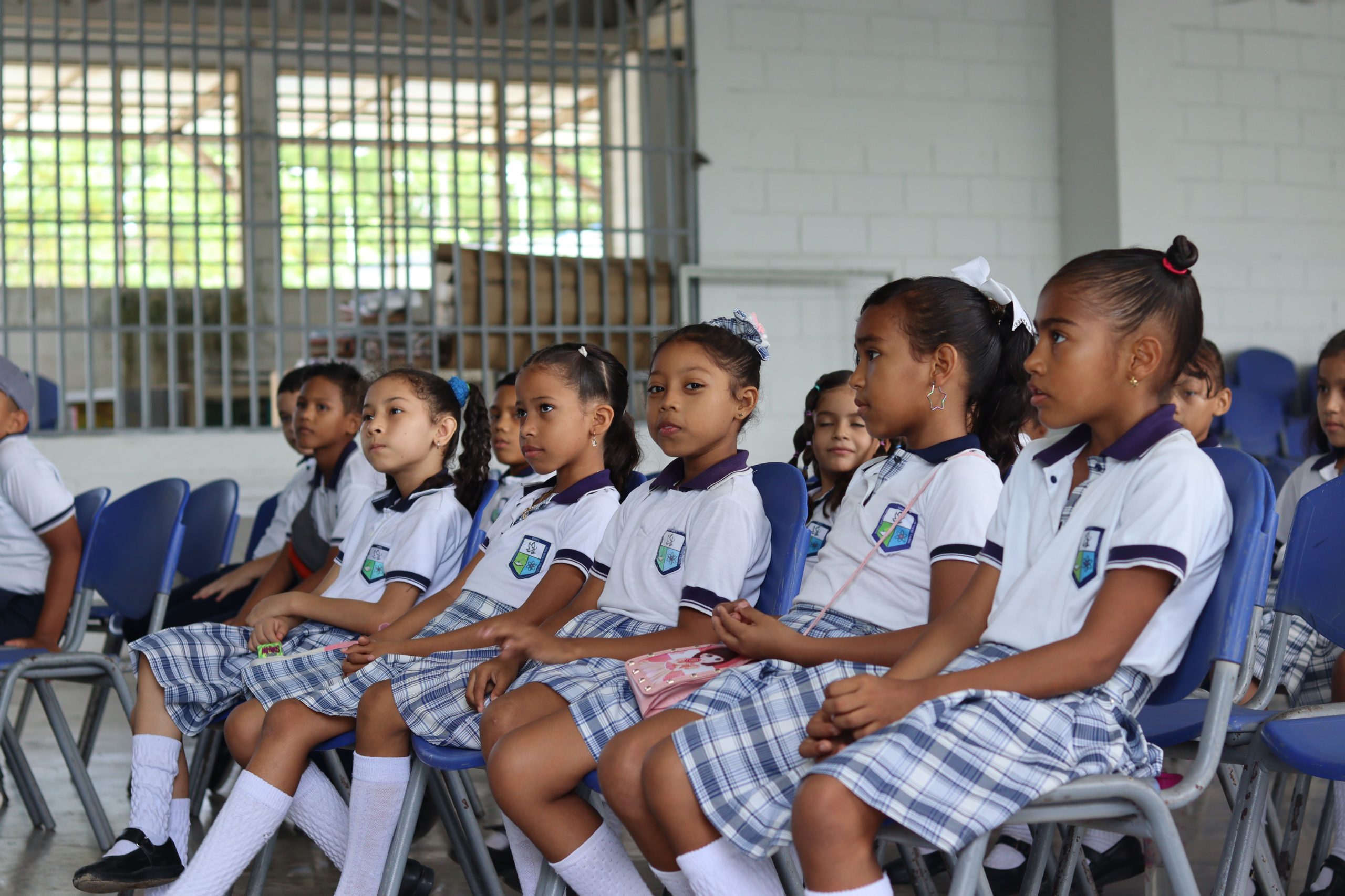 Expanded Thumbnail 27