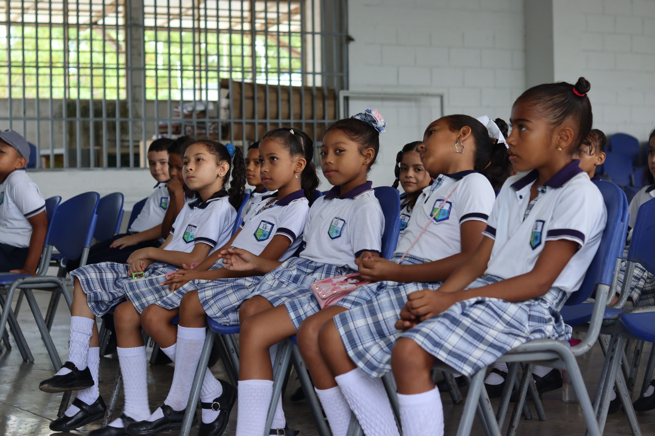 Expanded Thumbnail 28